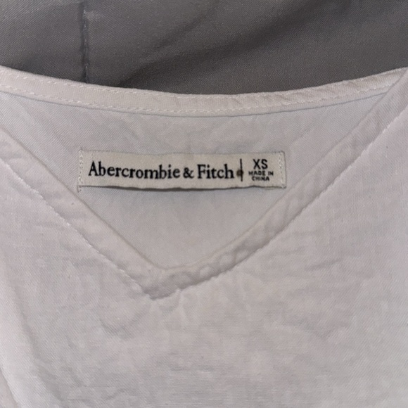 A&F - Picture 3 of 6